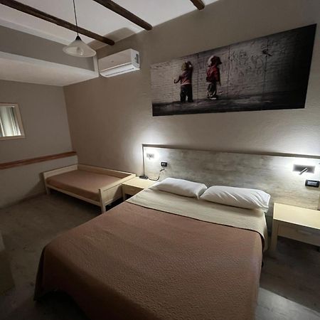 Hotel Pino Lerici Exteriör bild