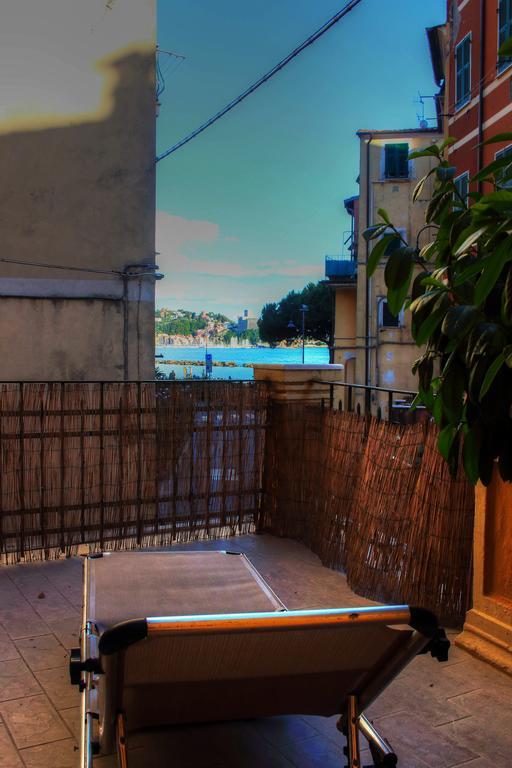 Hotel Pino Lerici Exteriör bild