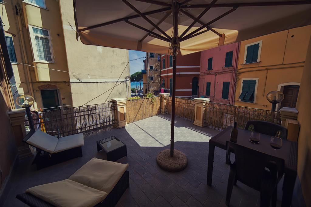Hotel Pino Lerici Exteriör bild