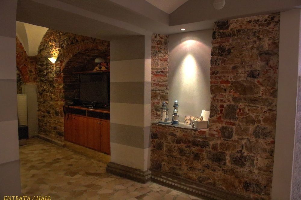 Hotel Pino Lerici Exteriör bild