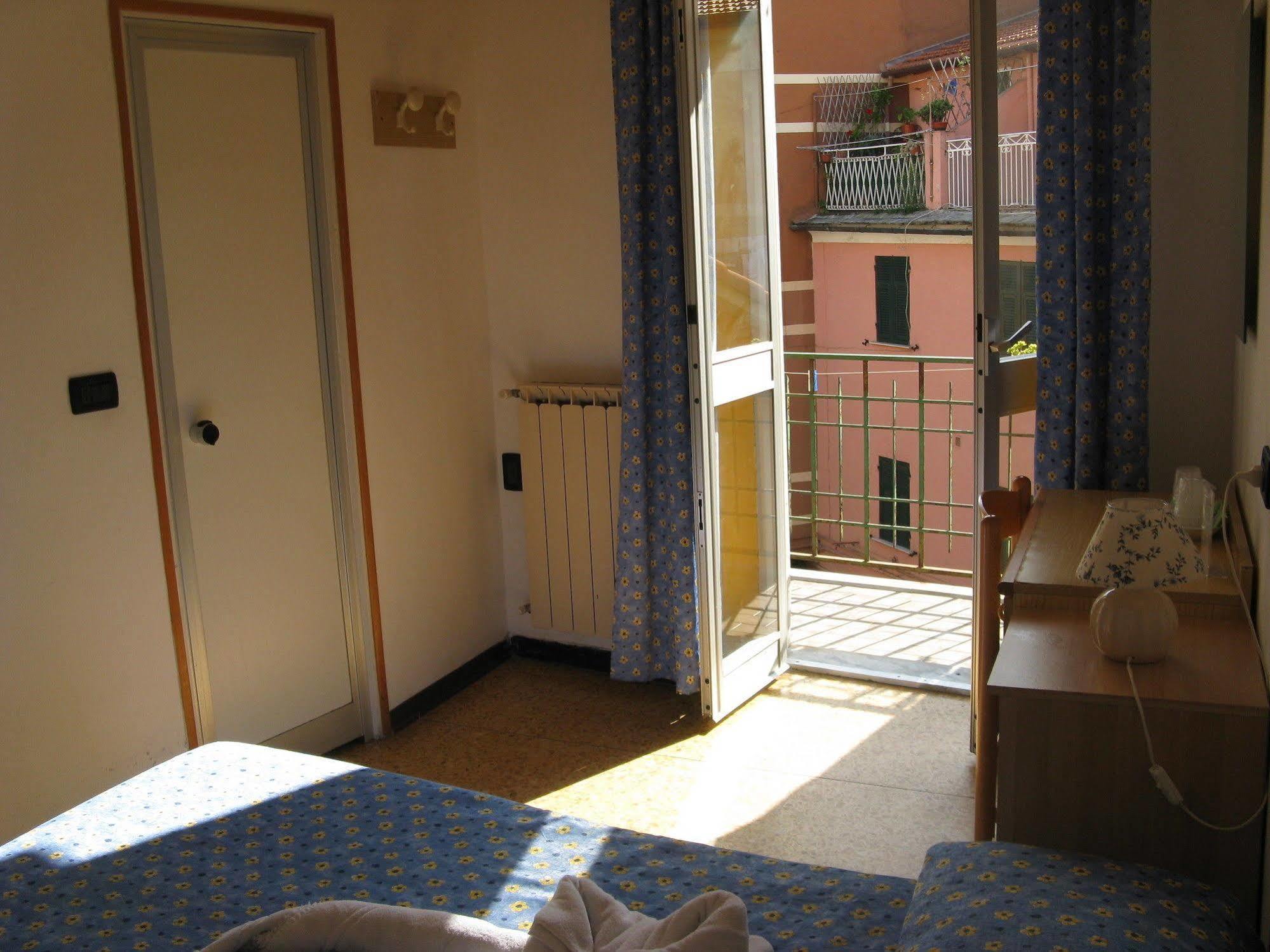 Hotel Pino Lerici Exteriör bild