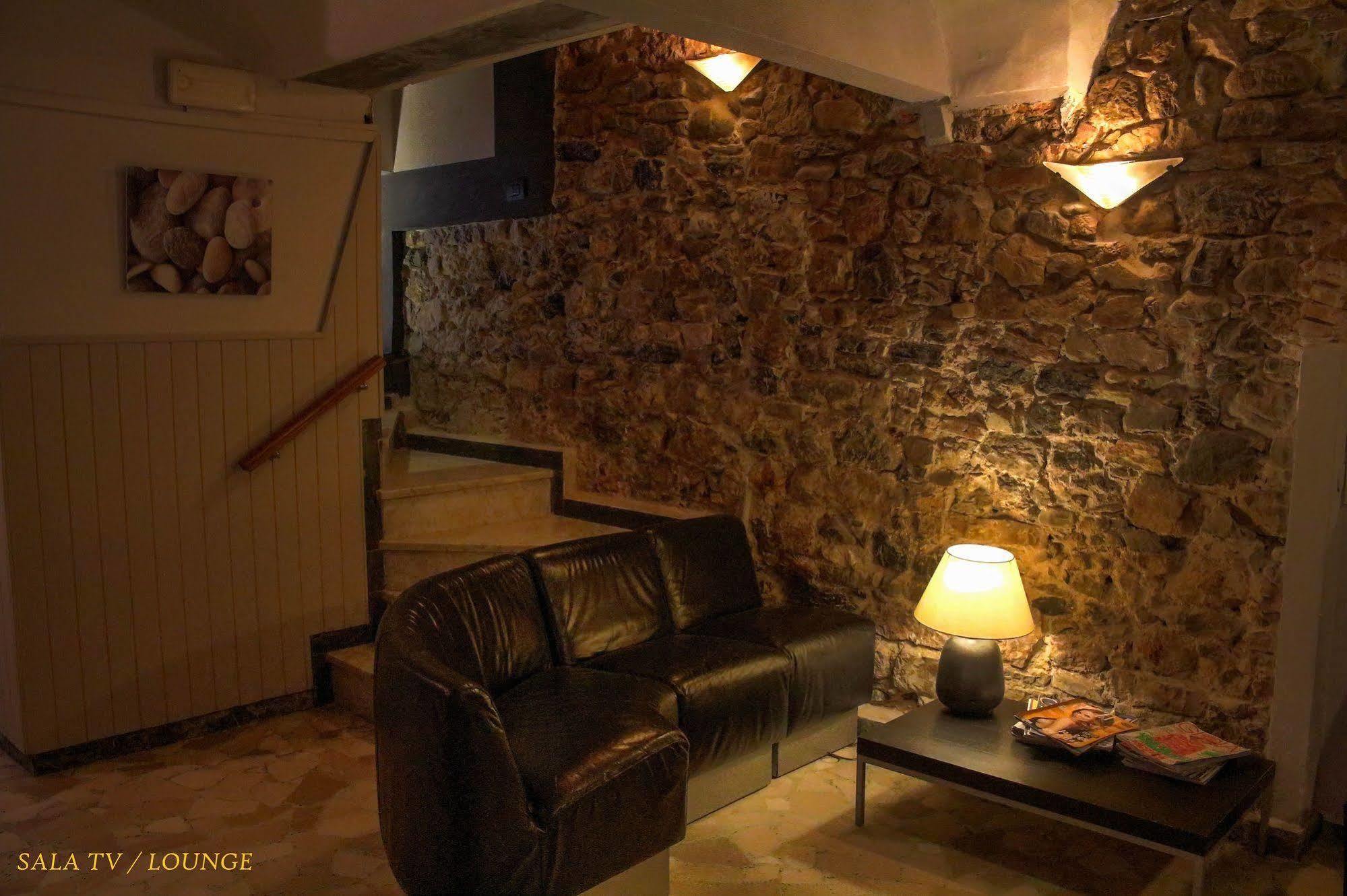 Hotel Pino Lerici Exteriör bild